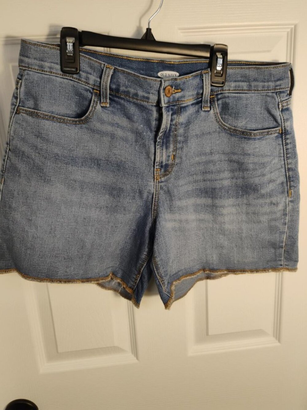Old Navy Women’s High-Rise Denim Shorts Size 10 Raw Hem